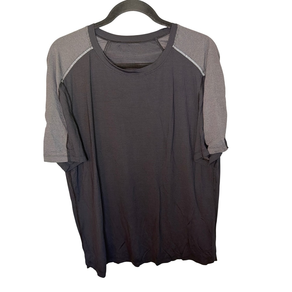 Lululemon Metal Vent Tech Short Sleeve Shirt Mens Black Grey Training Tee